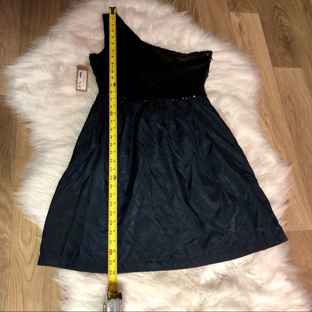 🆕 Little black dress!!! 👠👗💄 - Picture 6 of 7